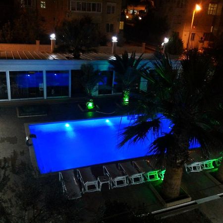 Uzunhan Hotel Ayvalı Buitenkant foto