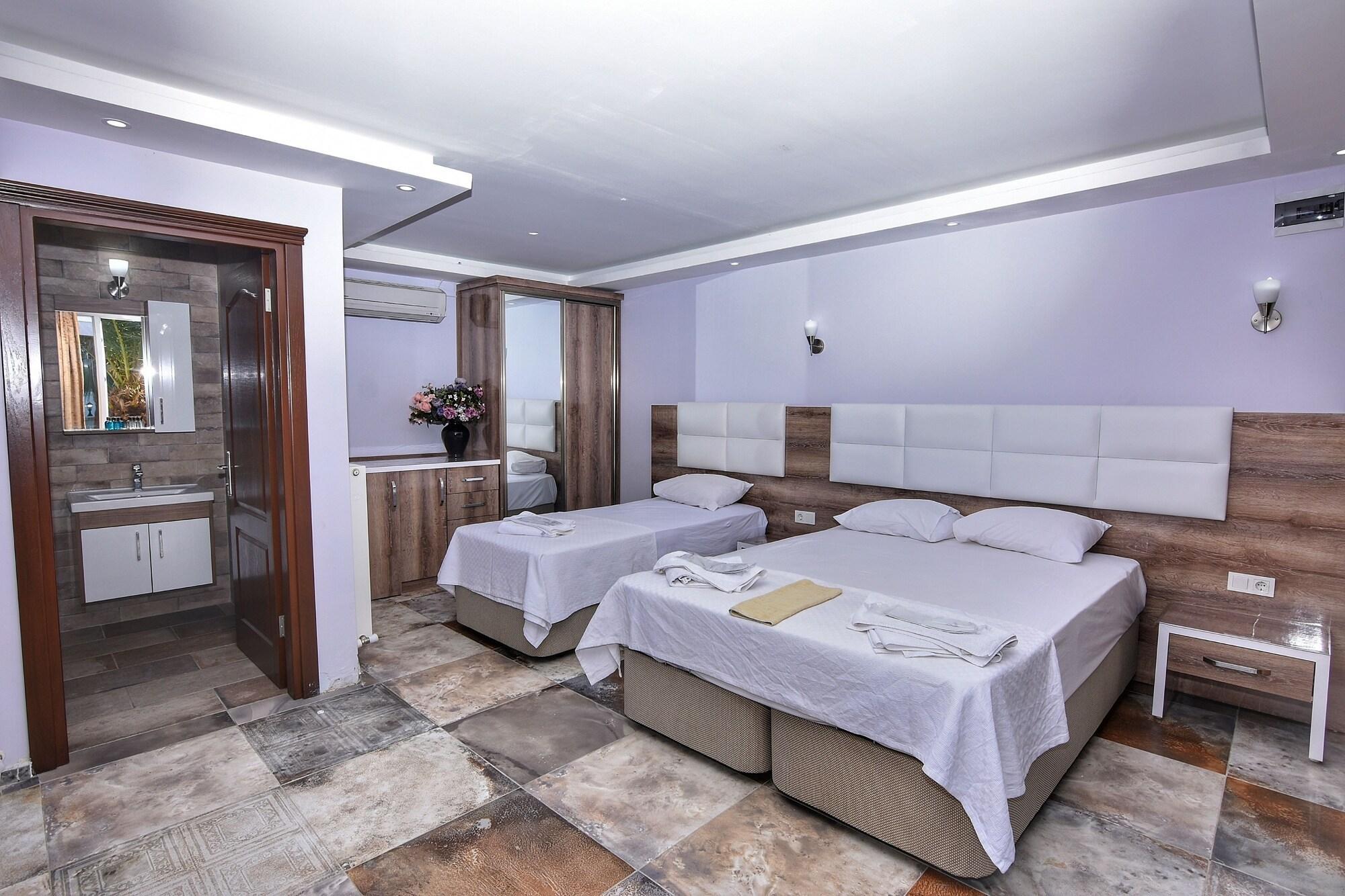 Uzunhan Hotel Ayvalı Buitenkant foto