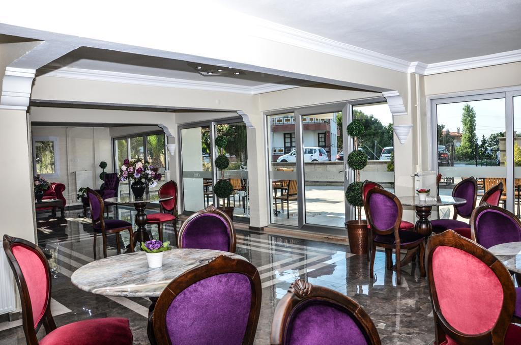 Uzunhan Hotel Ayvalı Buitenkant foto