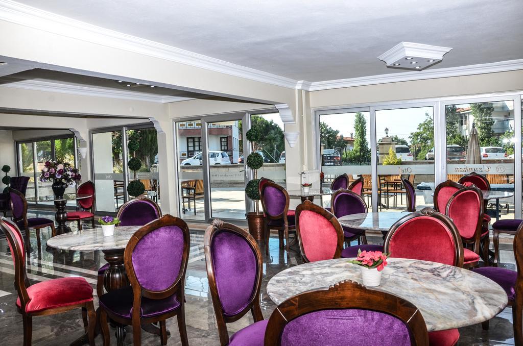 Uzunhan Hotel Ayvalı Buitenkant foto