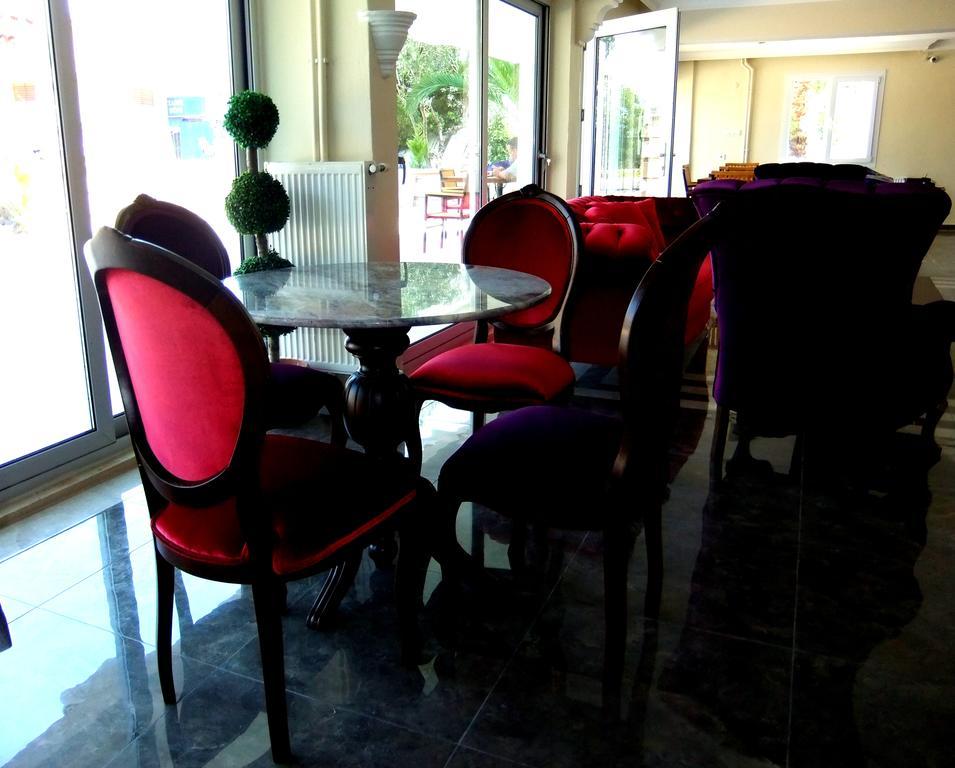 Uzunhan Hotel Ayvalı Buitenkant foto
