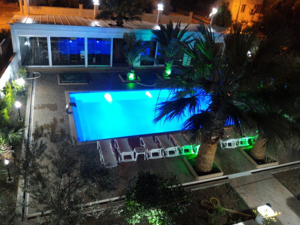 Uzunhan Hotel Ayvalı Buitenkant foto