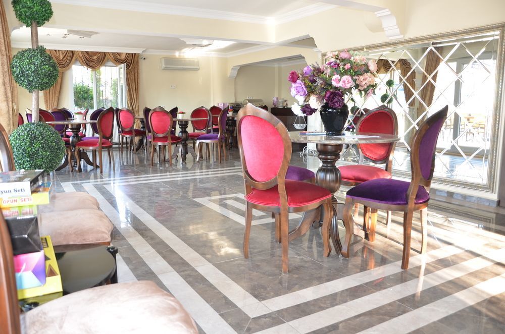 Uzunhan Hotel Ayvalı Buitenkant foto