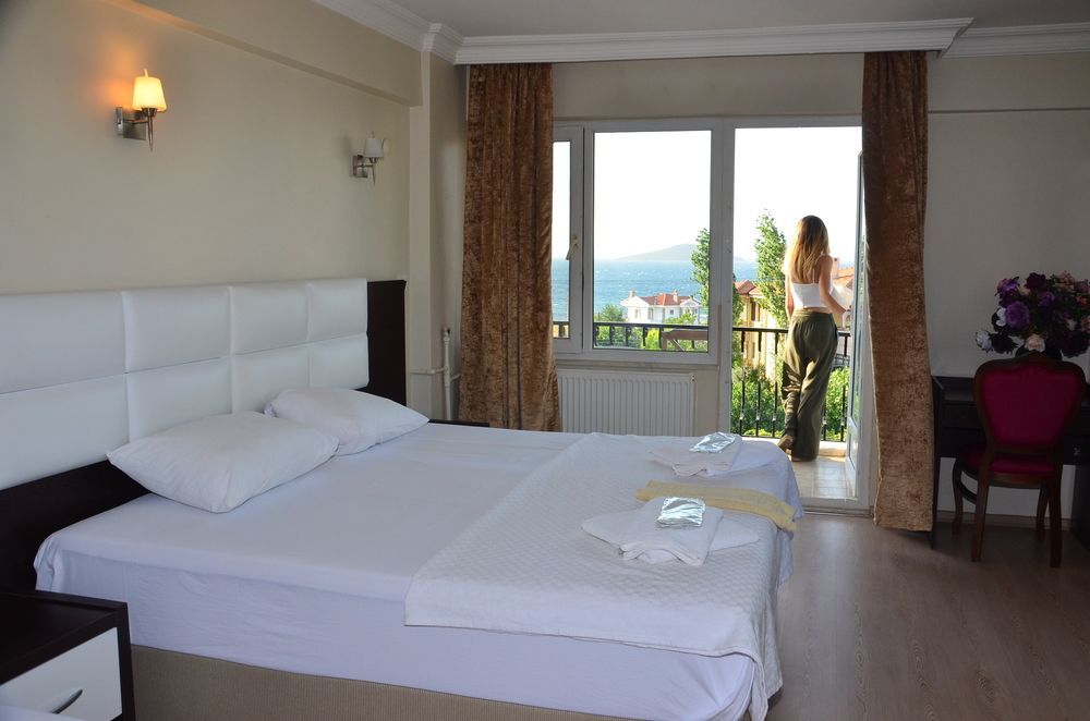 Uzunhan Hotel Ayvalı Buitenkant foto
